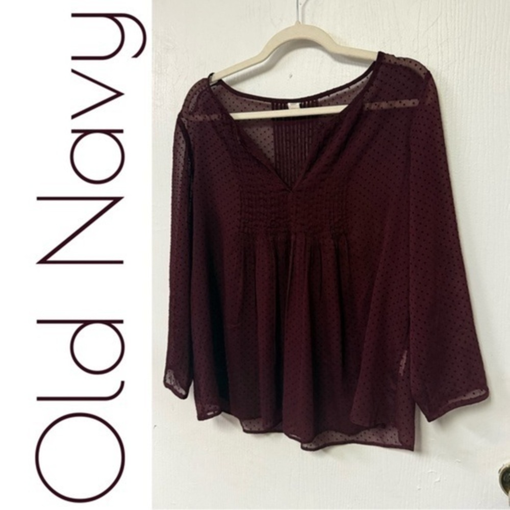 ❤️Old Navy Women's Sheer Burgundy Top